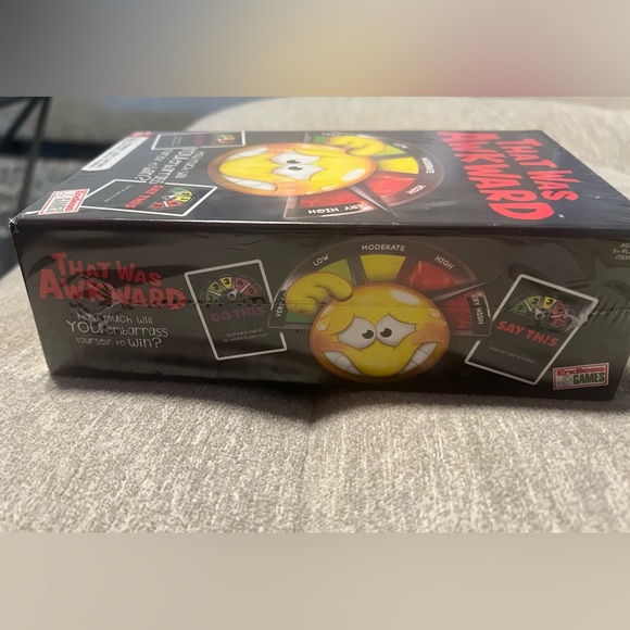 ⭐️NEW That Was Awkward - A Hilarious Party Game of Acting Out Awkward Situations - Picture 9 of 13